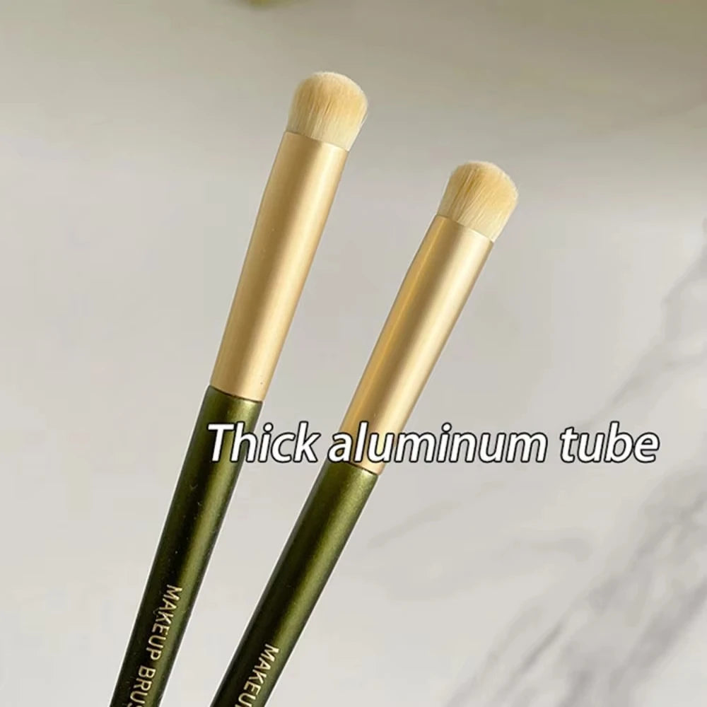 GECOMO Round Head Lip Brush Lipstick Coloring Smudge Brush Concealer Brush Lip Makeup Brush Multi-function Beauty Tool