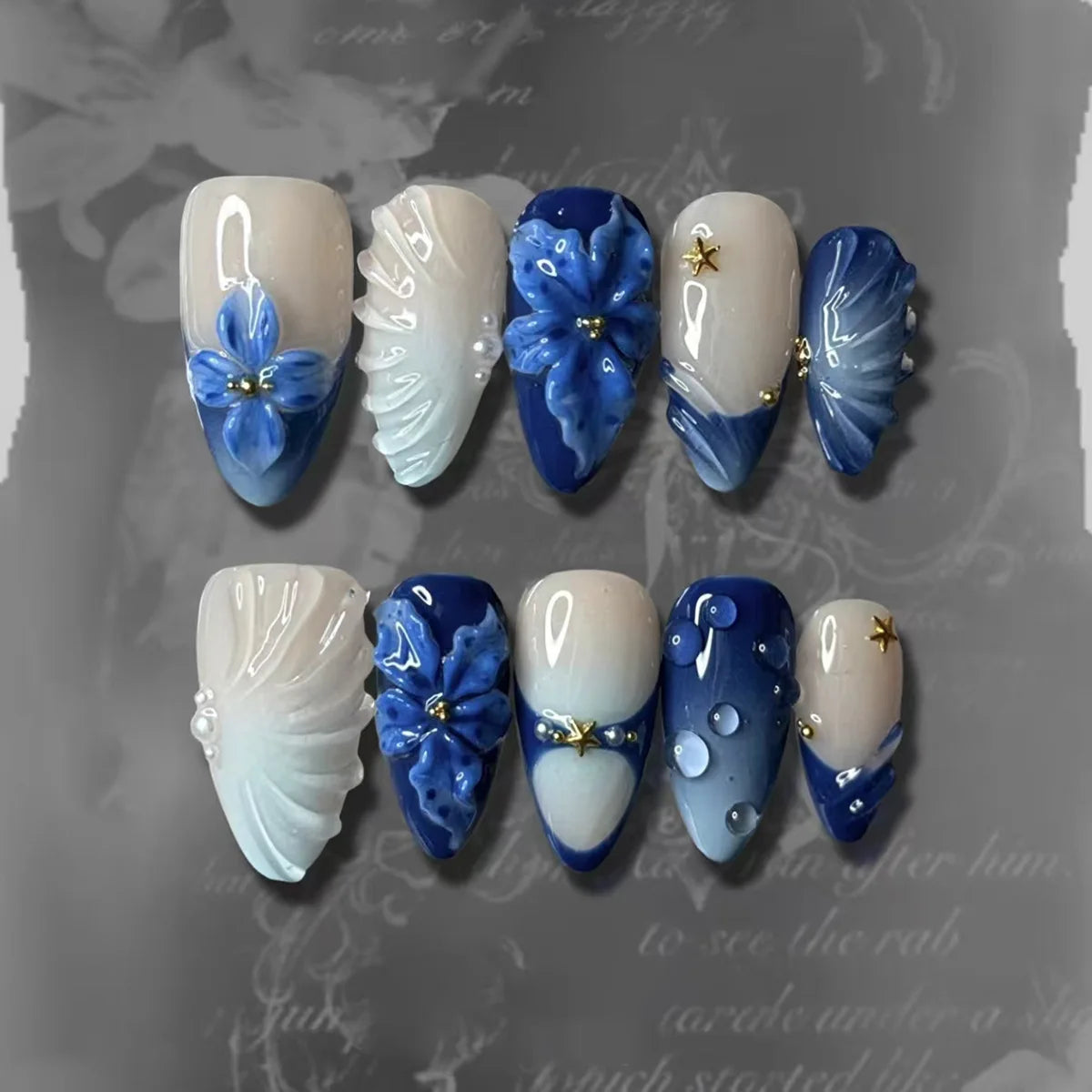 24Pcs 3D Strawberry Rabbit Flower Fake Nails Press on Mid-length Almond Wearable False Nails Green Gradient Pearl Manicure Tips
