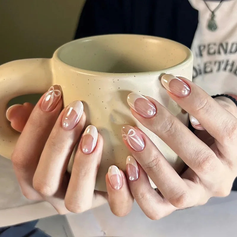 10Pcs White French Pink Heart Diamond Manicure Art Gentle Sweet Short Oval Artificial Wearing Nails Patch Full Cover Press Ons