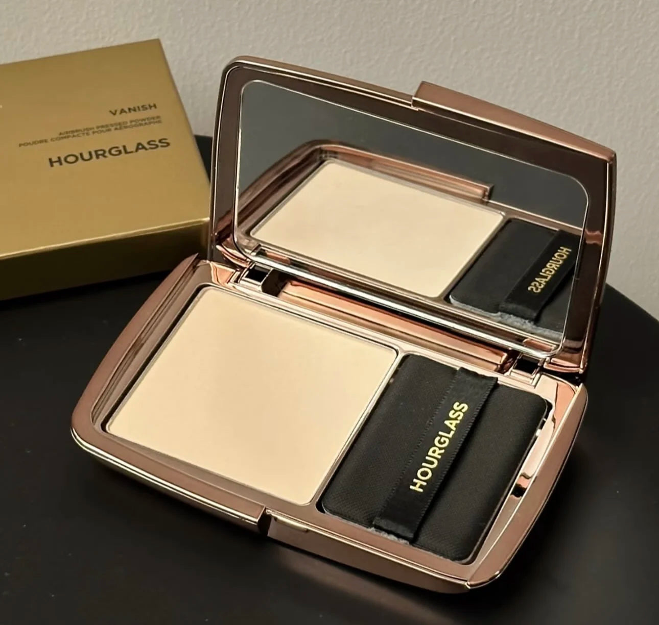 10.5g Hourglass Vanish Airbrush Press Powder Light Mist Powder Cake Oil Control Lasting Translucent Light Makeup Setting Powder