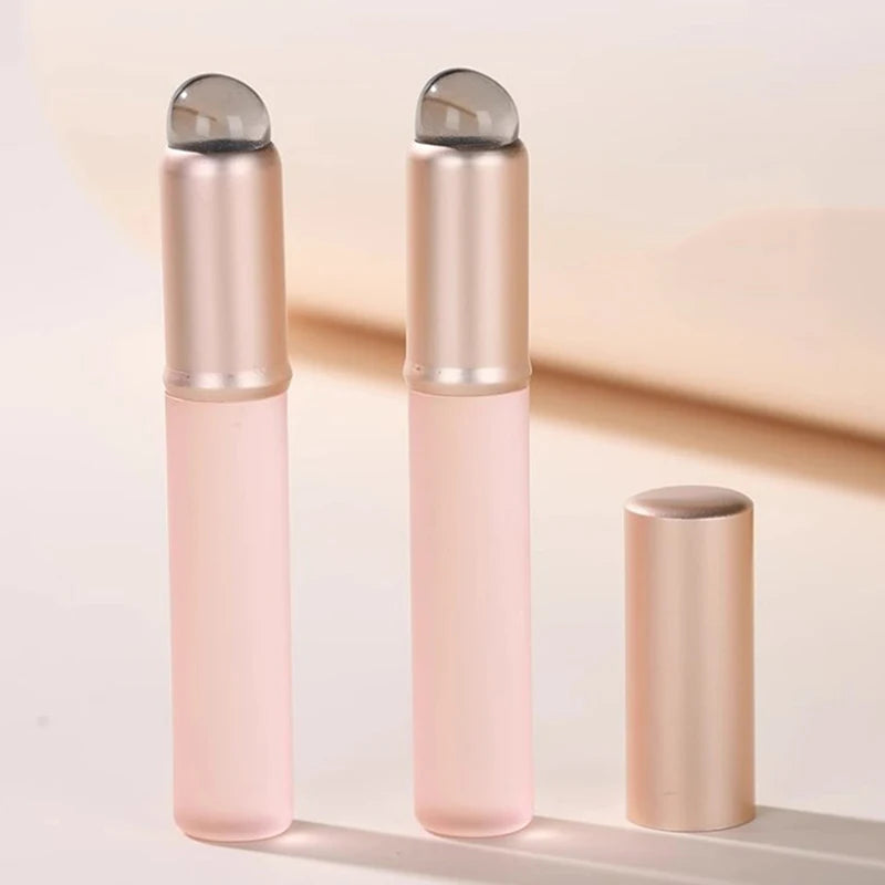 Wholesale1pc Smudge Brush Girls Tools Make Up Women Head Soft Lip Brush Pro Lipstick Silicone Round Cosmetic Brushes Application