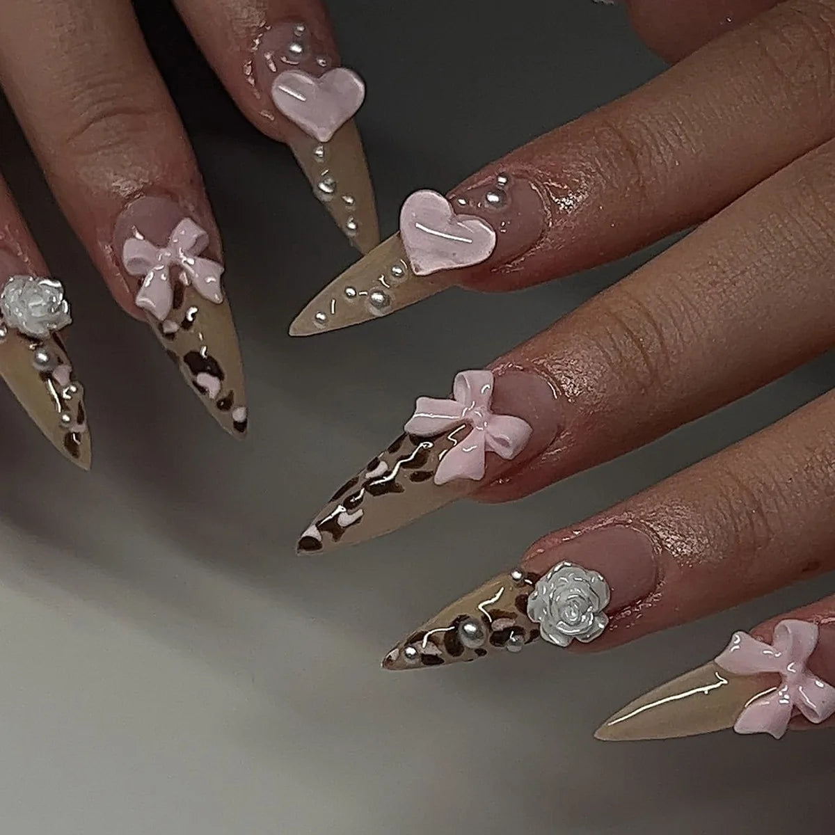 Black Leopard Print Light Yellow French Red Flowers Fake Nails Fashion Detachable Finished False Nails Press on Nails with Glue