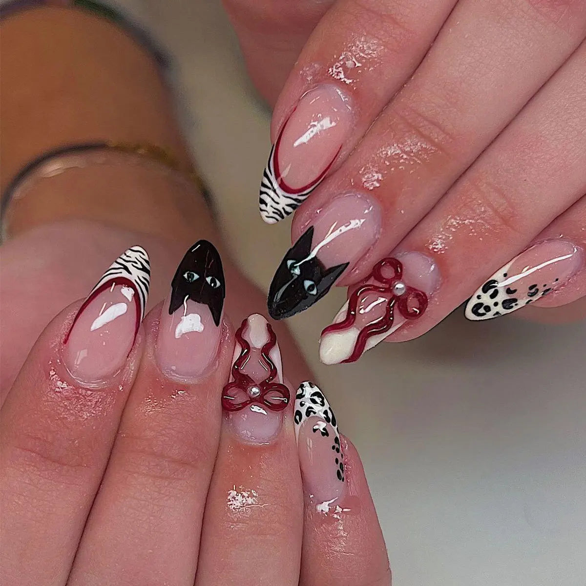 24PCS Wine Red Almond Press on Nails Cartoon Rabbit Bowknot with Plaid Pearl Designs French Fake Nails for Girls Detachable Nail