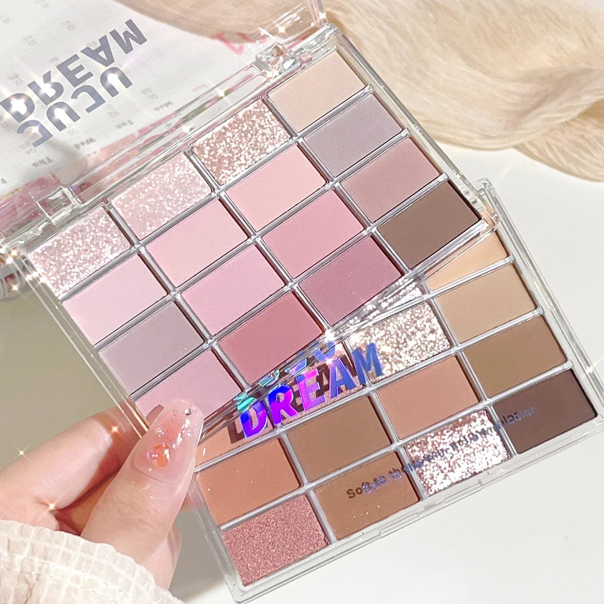 Korean 16 color eyeshadow plate, pearlescent matte lying silkworm, brighten low saturation earth color daily makeup