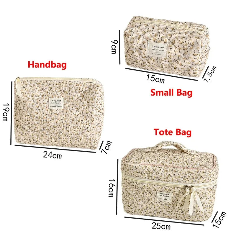 Retro Women's Floral Print Cosmetic Bag Handbag Travel Organizer Cosmetic Storage Bag Large Capacity Quilted Bag Three-piece Set
