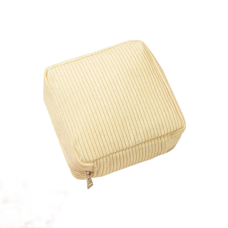 Sanitary Napkins Organizer Bags Women Portable Makeup Lipstick Travel Organizer Bag Multifunctional Mini Earphone Storage Pouch