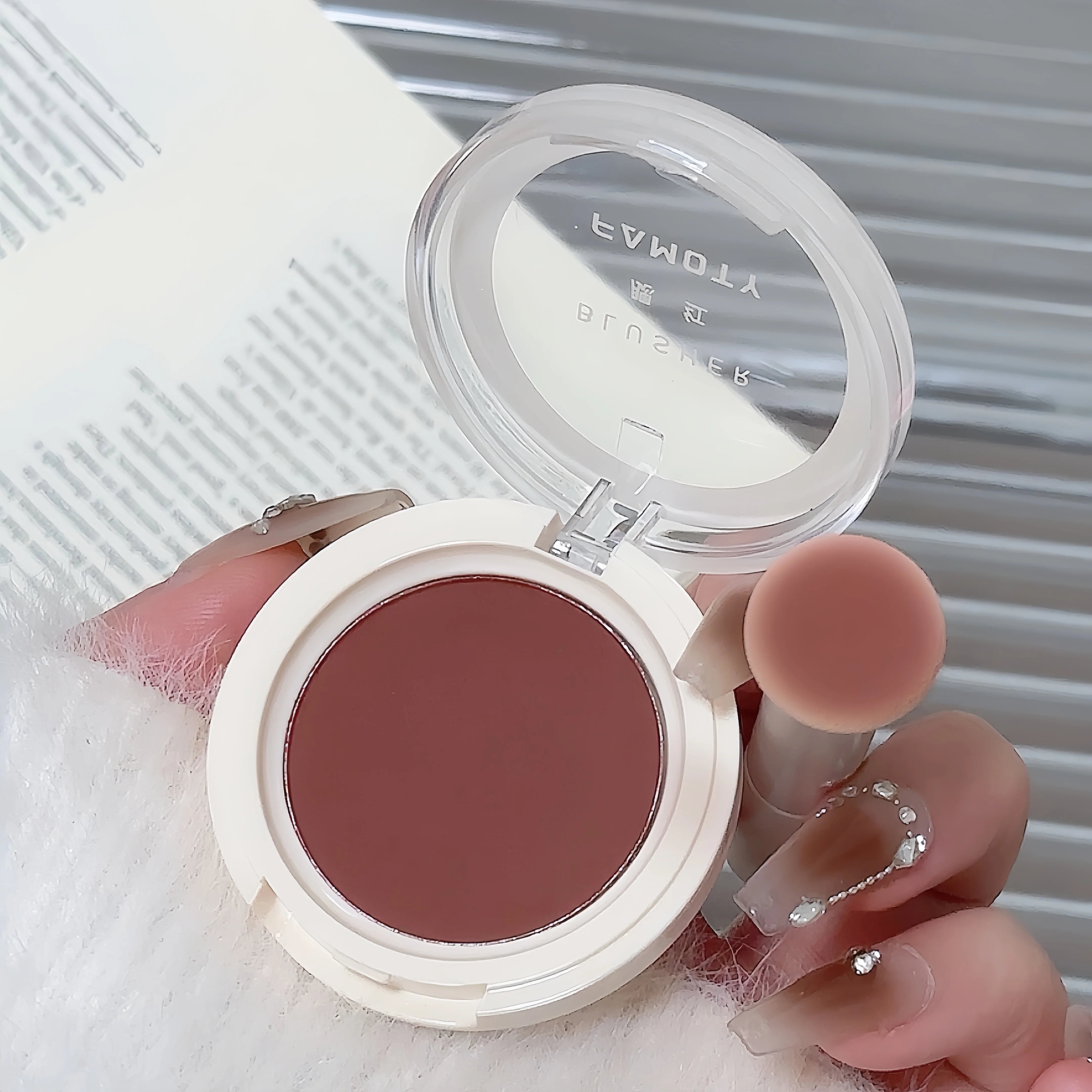 2024 Monochrome Face Blush Palette Longlasting Waterproof Pressed Powder Matte Blush for Contouring Cheeks Travel Cosmetics