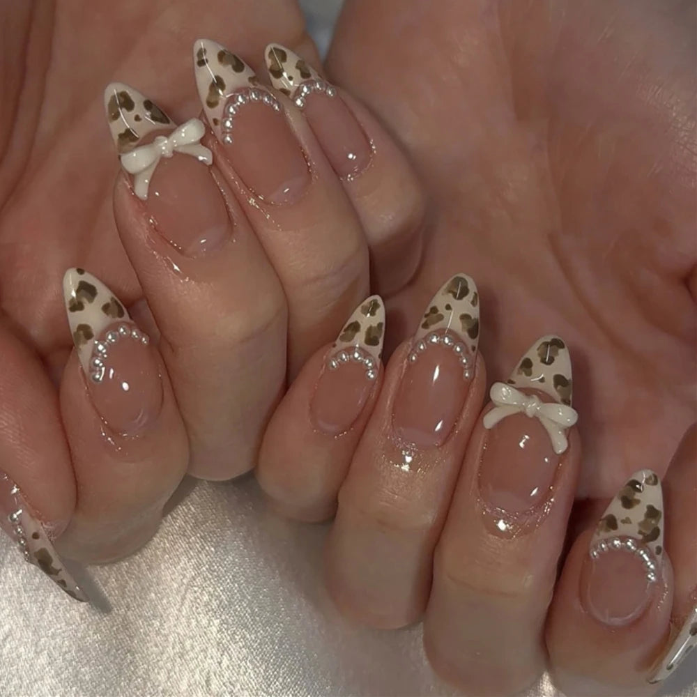 3D Bowknot Pearl Wearable Nail Art Fashion Leopard French Nude Almond Fake Nails Detachable Finished False Nails Press on Nails