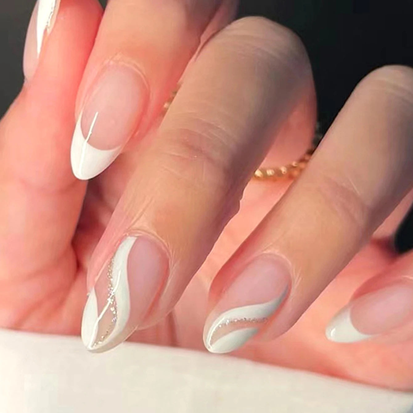 ARTAUG 24PCS Medium Stiletto Pink Black French Tip Press On Nails Star Pattern Glitter Press On Nails
