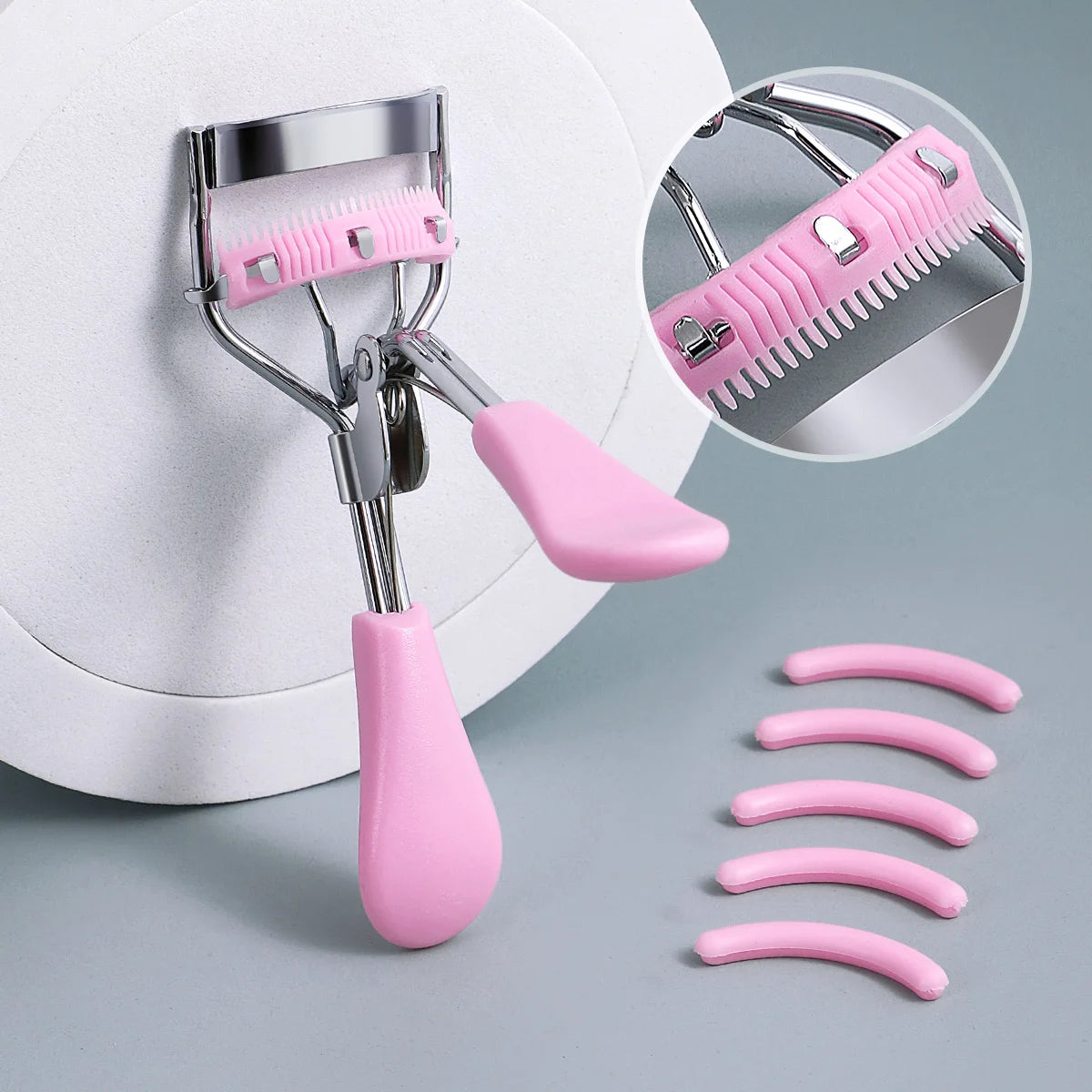 Portable eyelash curler with 5 silicone pads, pink stainless steel with comb curling tool for eyelash extension, eyelash curler