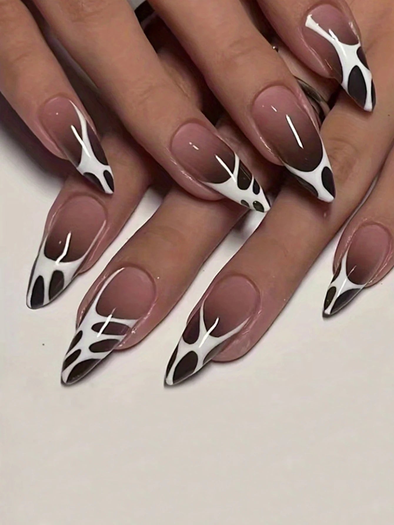 ARTAUG 24PCS Medium Stiletto Pink Black French Tip Press On Nails Star Pattern Glitter Press On Nails