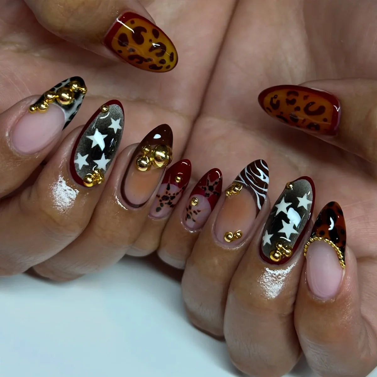 24PCS Wine Red Almond Press on Nails Cartoon Rabbit Bowknot with Plaid Pearl Designs French Fake Nails for Girls Detachable Nail