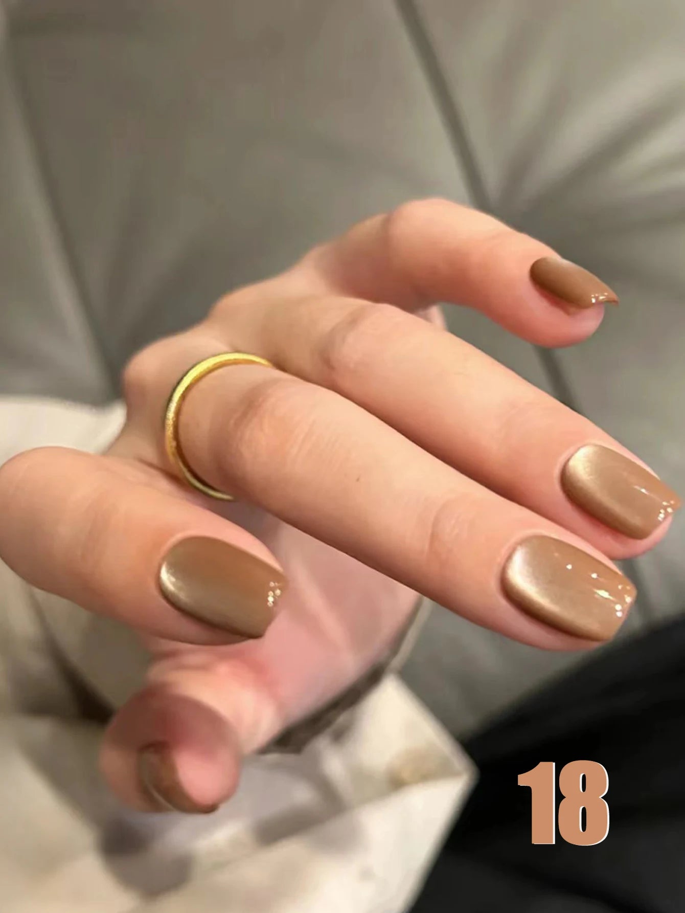 MIANEL 12ML Emperor Green Cat Eye Gel Nail Polish Whitenning Nails Green Nails Suitable For Nail Salons Nail Supplies  1-21pcs