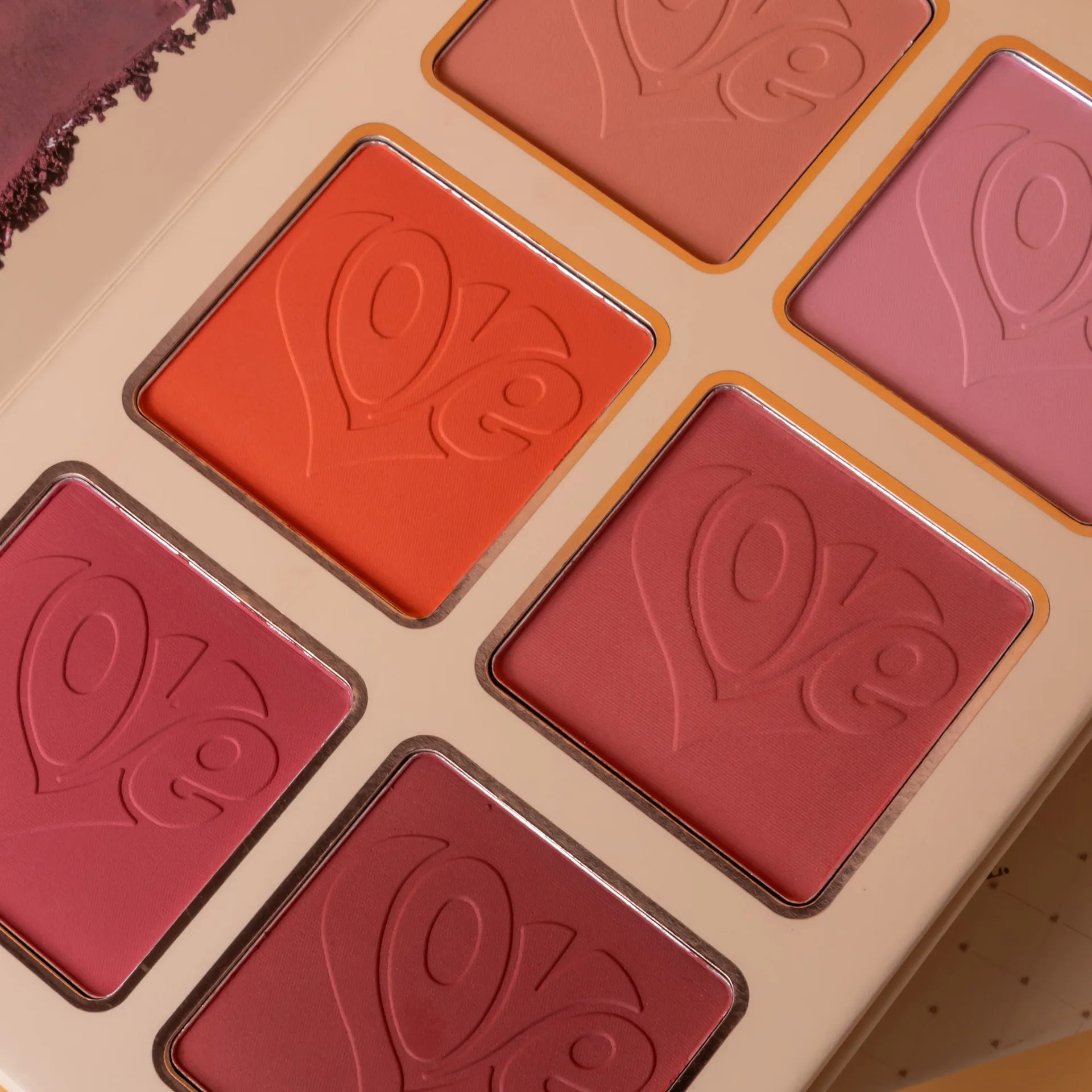 43-color All-in-One Makeup Palette Set, 4-Layer Book Design for Matte Shimmer Eyeshadow Blush Contour Highlighter Cosmetics